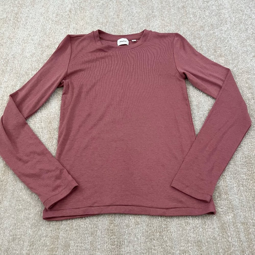 Aritzia Wilfred Free Long Sleeve Crewneck Knit Top M